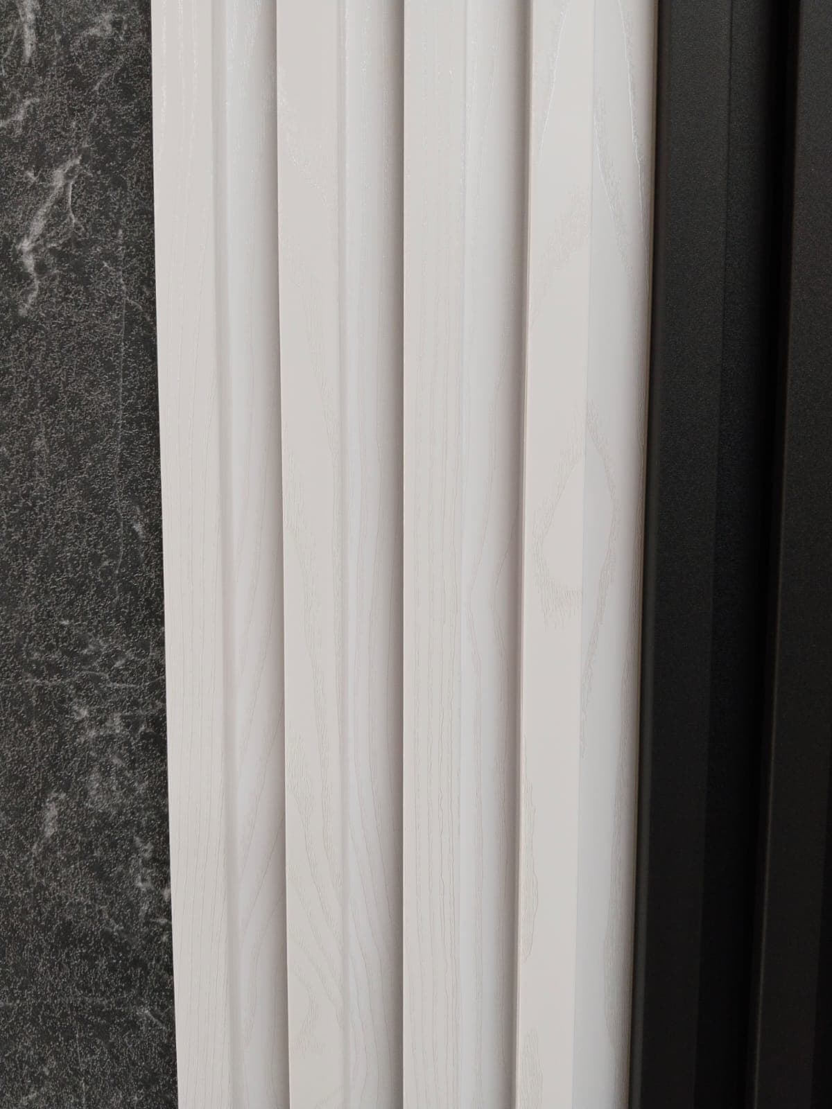 Listón de Madera Blanca
