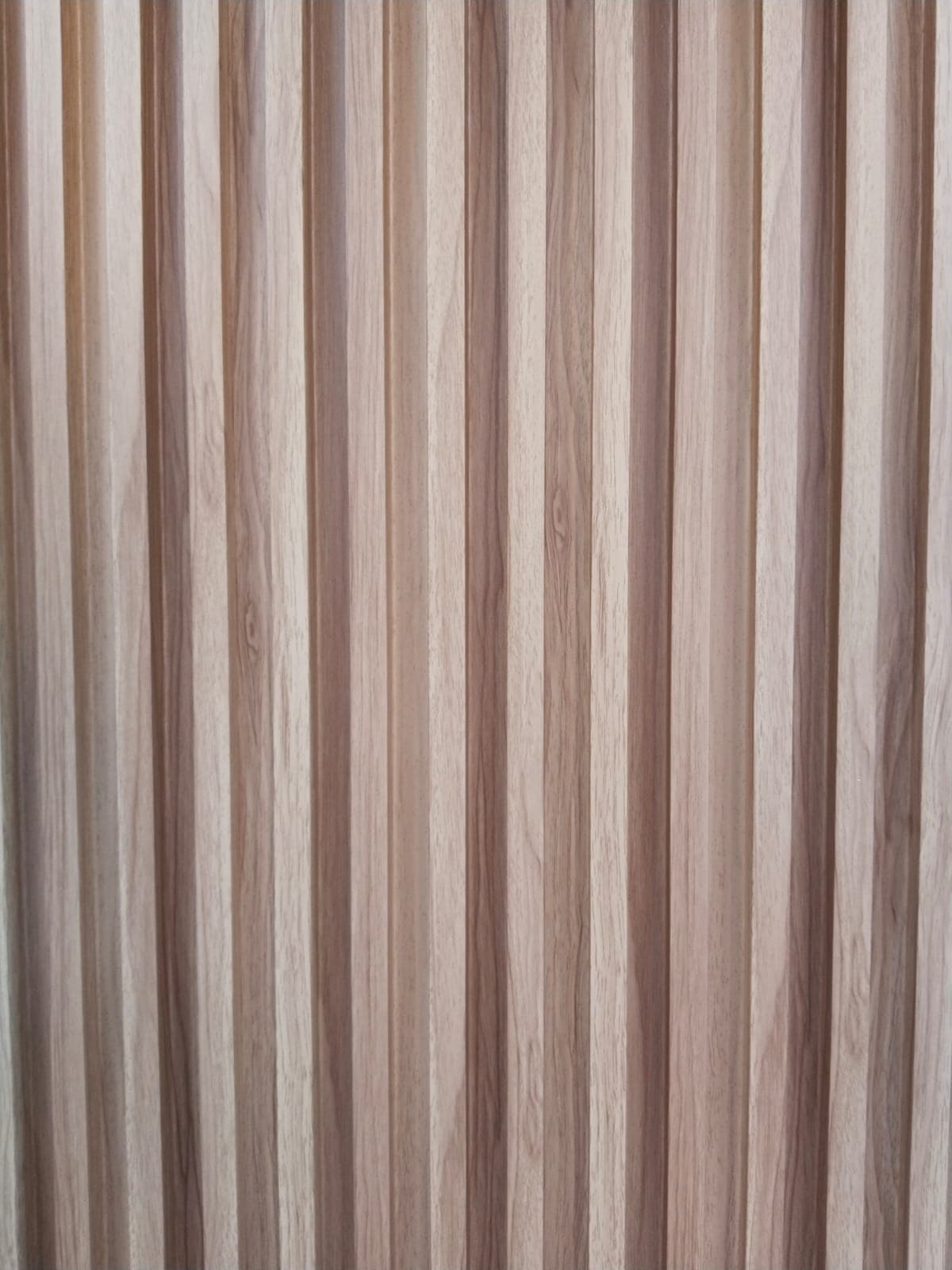Panel con Listón de Madera